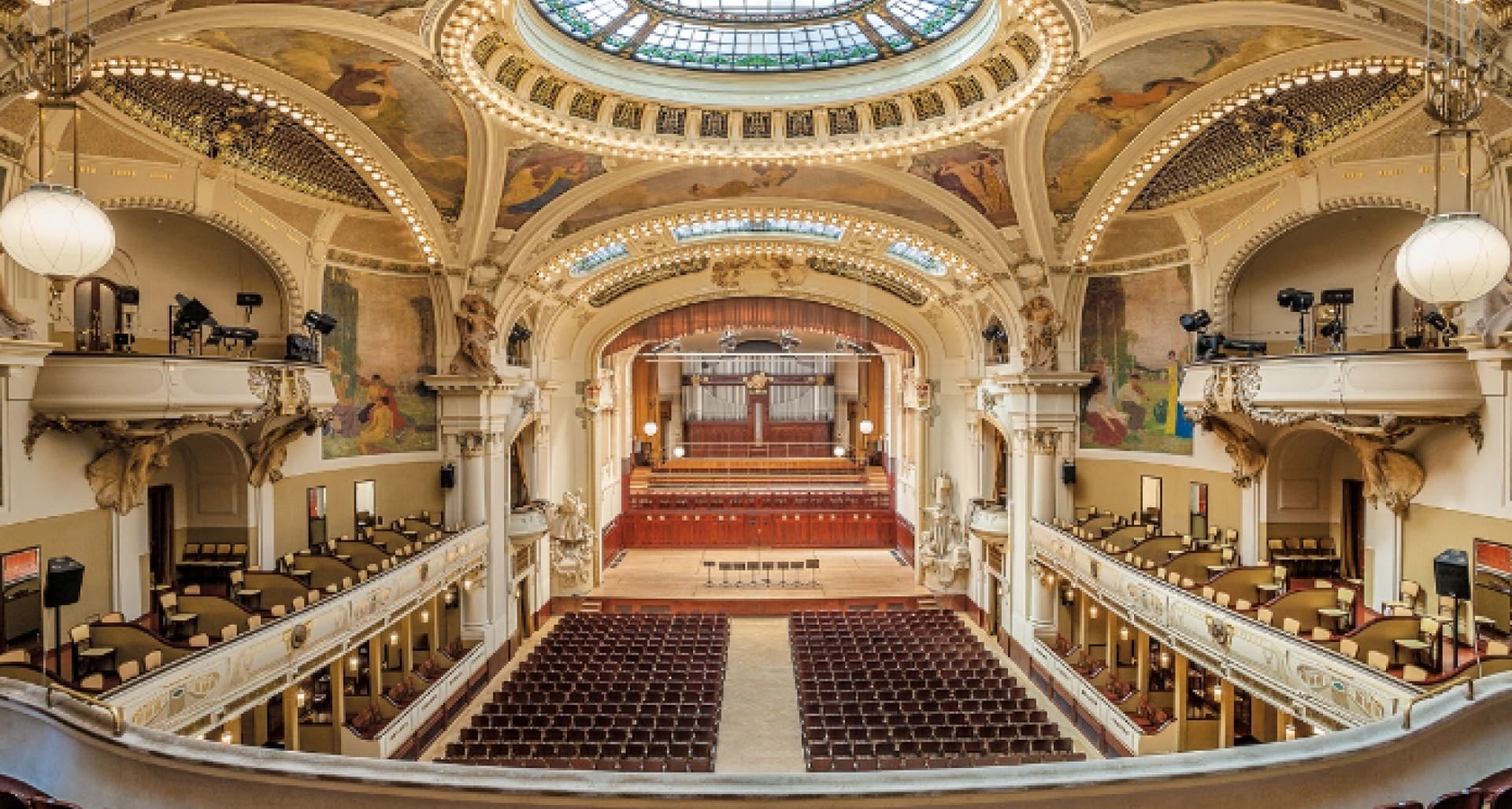 The Best of Classics and Opera with Ballet