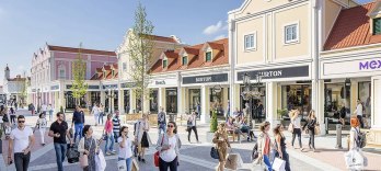 Autobuzul de Transfer Parndorf