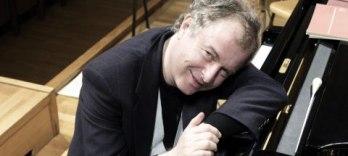 Андраш Шифф, Фортепиано