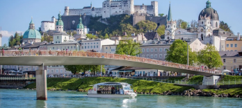 Прогулка на лодке, ужин и концерт Best of Mozart в крепости