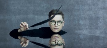 Викингур Олафссон, фортепиано