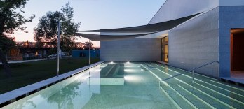 ペステルセベト 塩ヨウ素スパ＆サウナワールド