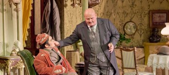 Летучая мышь с Йонасом Кауфманом