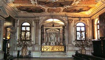 La Scuola Grande dei Carmini