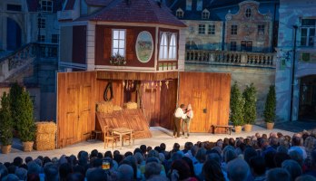 Piazza Dr. Karl Renner