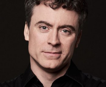 Paul Lewis